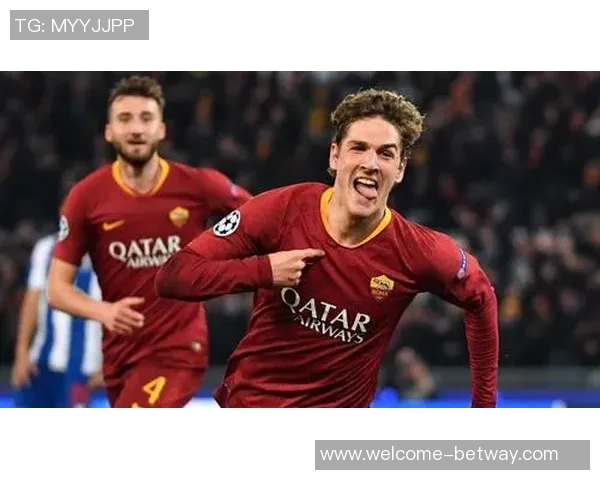 阿特金森盛赞大球勇于冒险的风格与提升队友能力的独特魅力 阿特金森盛赞大球勇于冒险的风格与提升队友能力的独特魅力