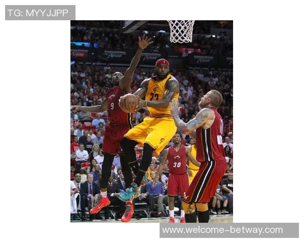 詹姆斯圣诞大战创纪录19场斩获507分场均表现惊艳