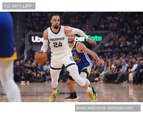 圣诞夜60分传奇再现詹姆斯500分成就无人可及库里为何在此时沉寂